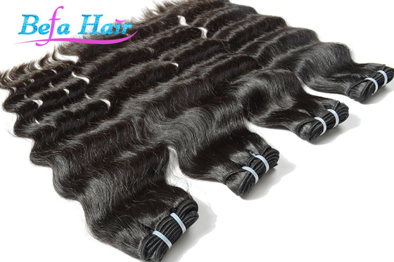 Los paquetes camboyanos modificados para requisitos particulares del pelo de la onda natural colorearon extensiones del pelo de Ombre